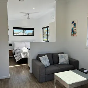 Holiday home Club Byron 